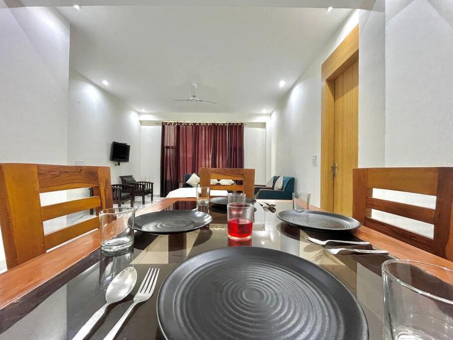 Host Jatin Kasauli Crest 7O1827O7O3 Lejlighed Eksteriør billede