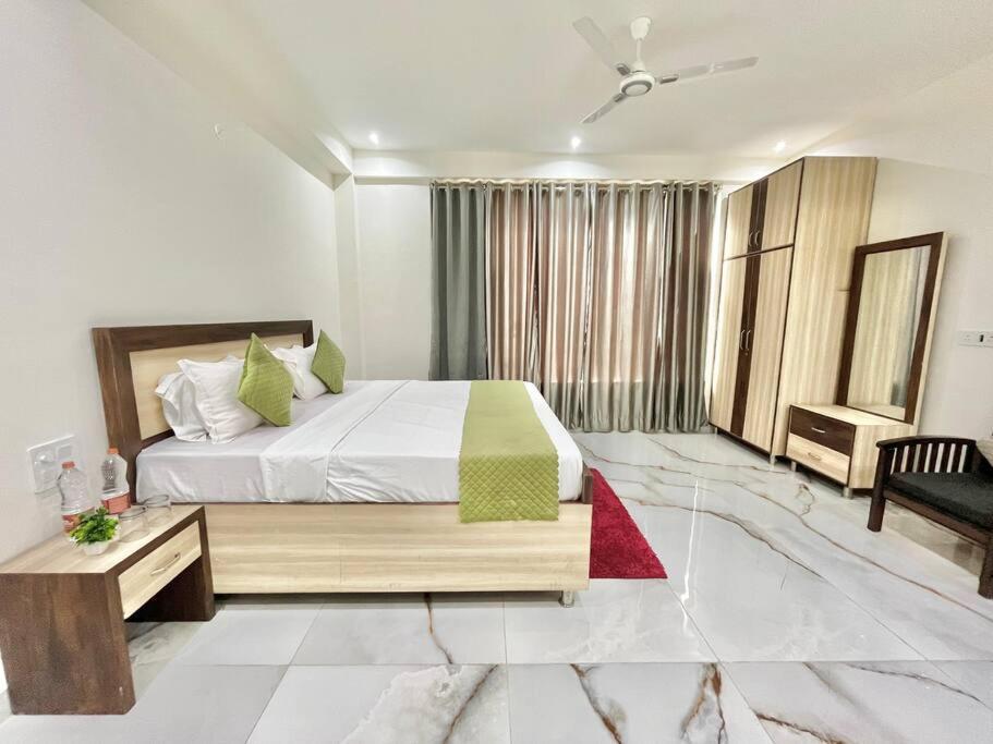 Host Jatin Kasauli Crest 7O1827O7O3 Lejlighed Eksteriør billede
