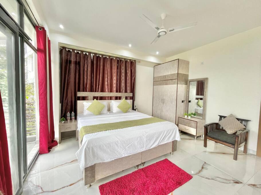 Host Jatin Kasauli Crest 7O1827O7O3 Lejlighed Eksteriør billede