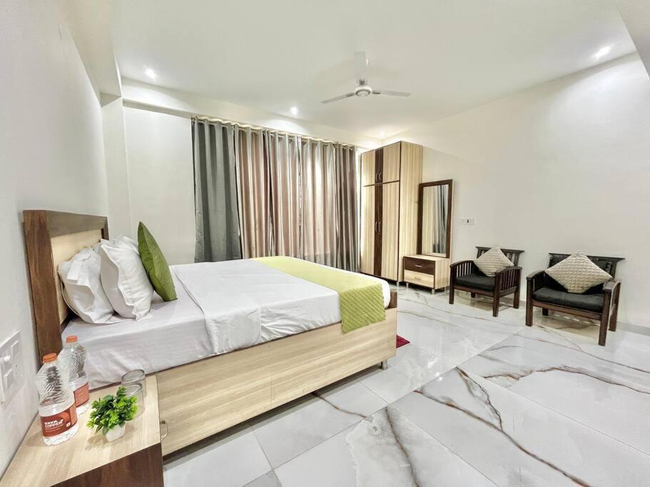Host Jatin Kasauli Crest 7O1827O7O3 Lejlighed Eksteriør billede