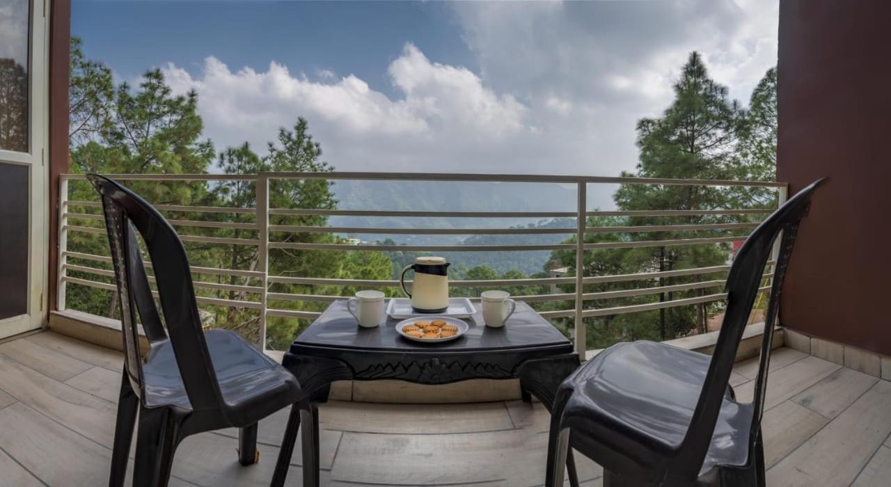 Host Jatin Kasauli Crest 7O1827O7O3 Lejlighed Eksteriør billede